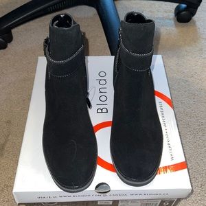 Brand new with tags Blondo waterproof black leather ankle boots